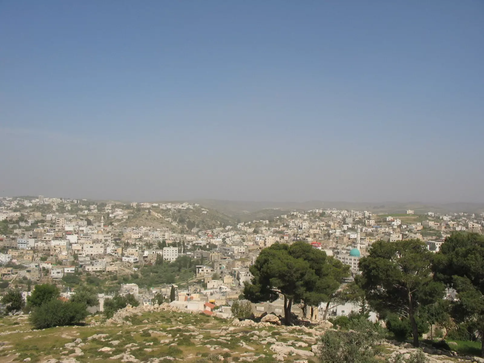 منظر عام لبلدة إذنا
